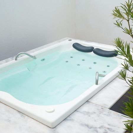 Chale Com Jacuzzi E Vista Para E Piscina Hotell Touros Eksteriør bilde